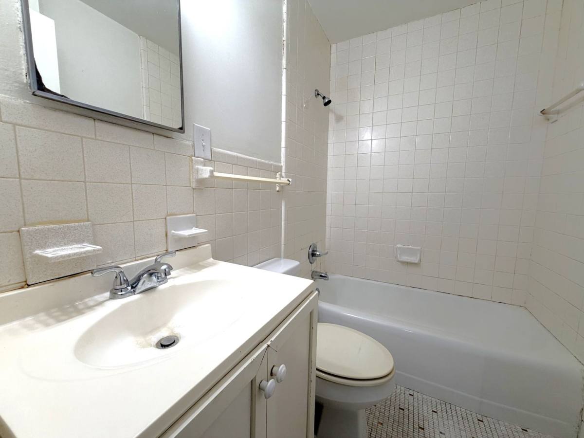 House for rent at 6855 Victor Rd, Mobile, AL 36608