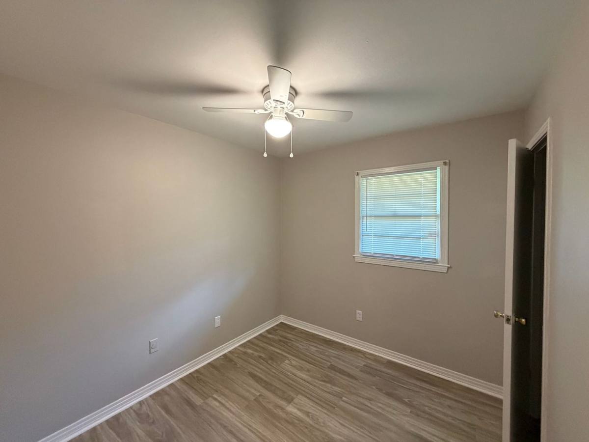 House for rent at 6855 Victor Rd, Mobile, AL 36608