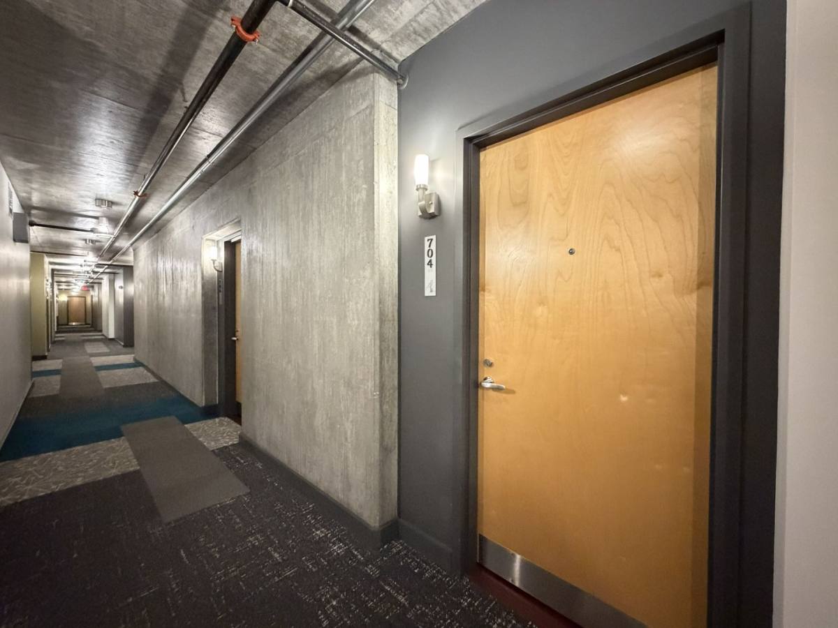 House for rent at 1926 W Burnside St #704, Portland, OR 97209