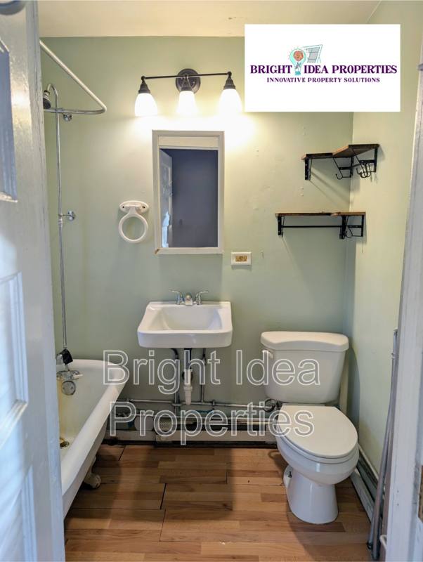 Apartment for rent at 2612 29th Ave S #2, Minneapolis, MN 55406