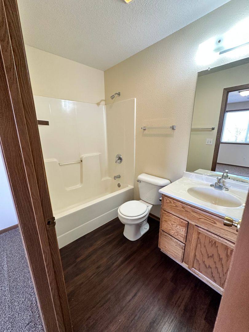 Apartment for rent at 204 Jewel Dr, Ames, IA 50010