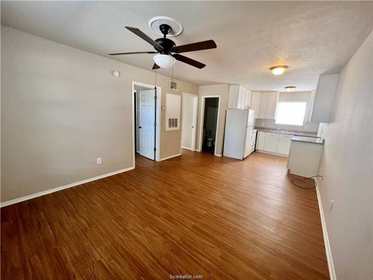 Apartment for rent at 2402 Jaguar Dr, Bryan, TX 77807