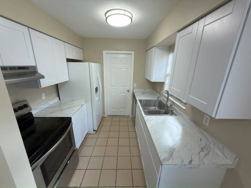 Apartment for rent at 5523 Lehigh Ave, Orlando, FL 32807