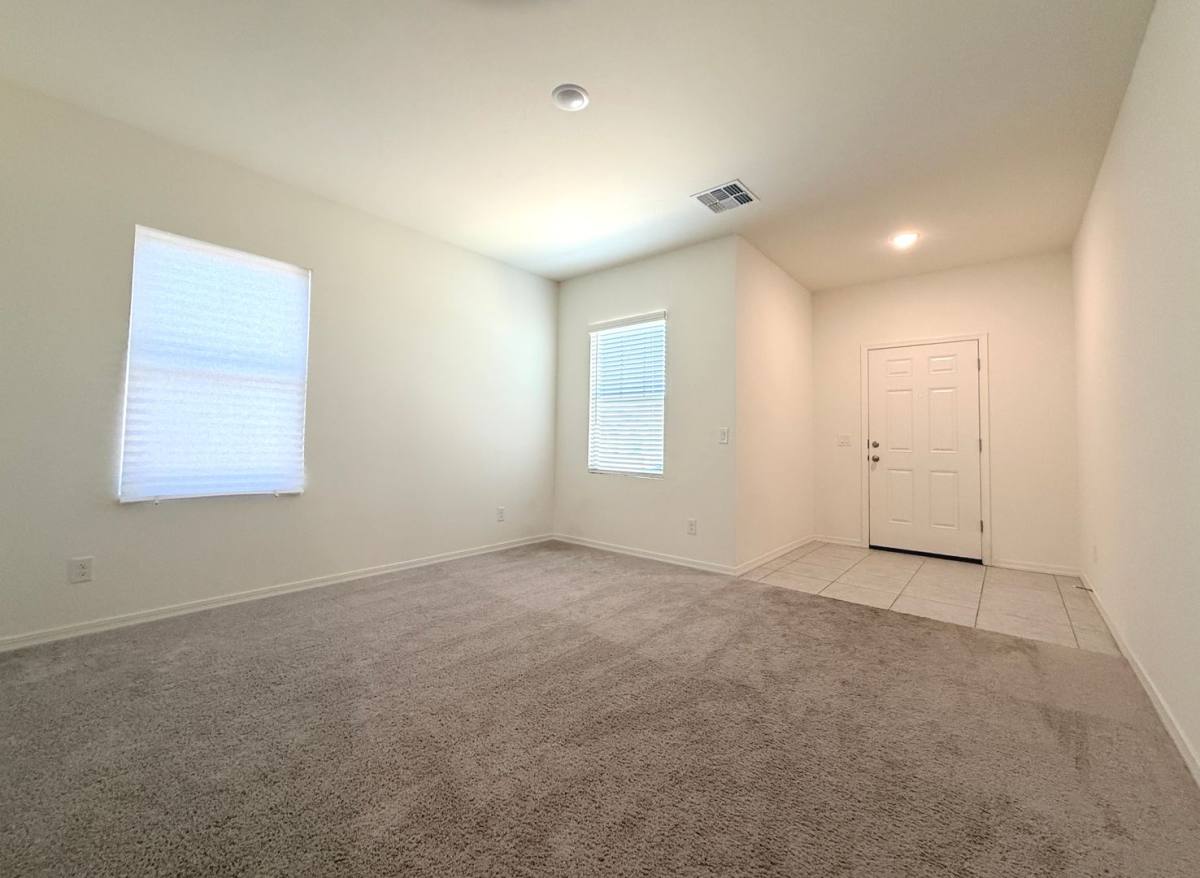 5725 W Willow Ridge Dr, Laveen, AZ 85339 - House for Rent - Image 4