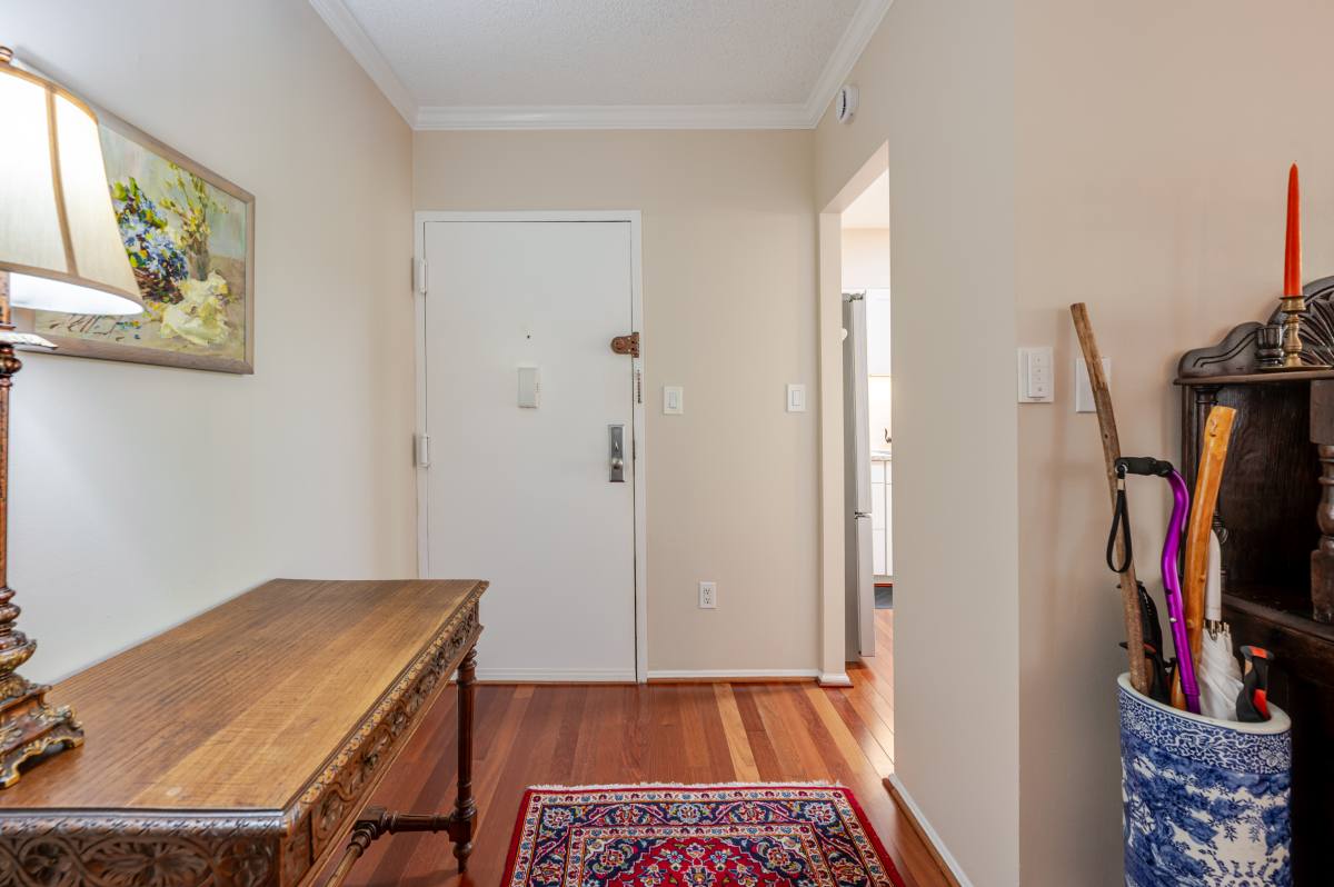 Condo for rent at 5500 Holmes Run Parkway #206, Alexandria, VA 22304