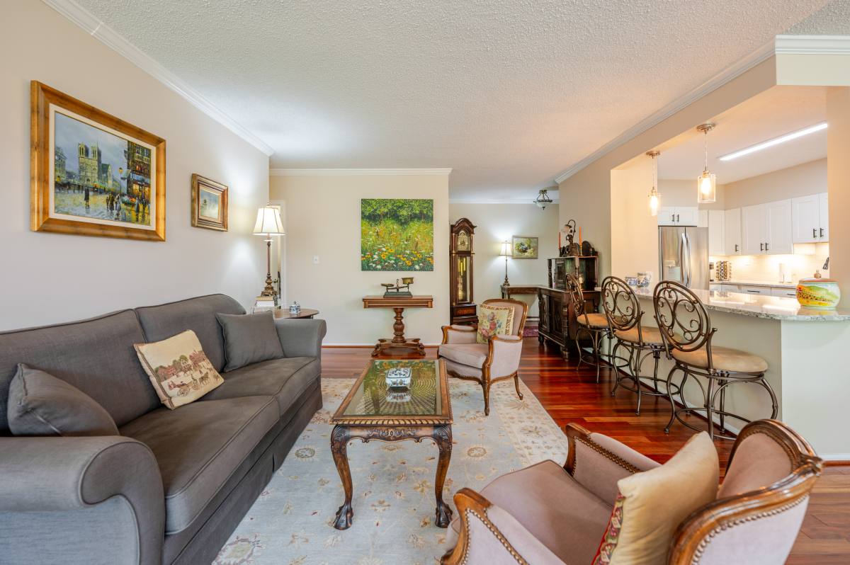 Condo for rent at 5500 Holmes Run Parkway #206, Alexandria, VA 22304