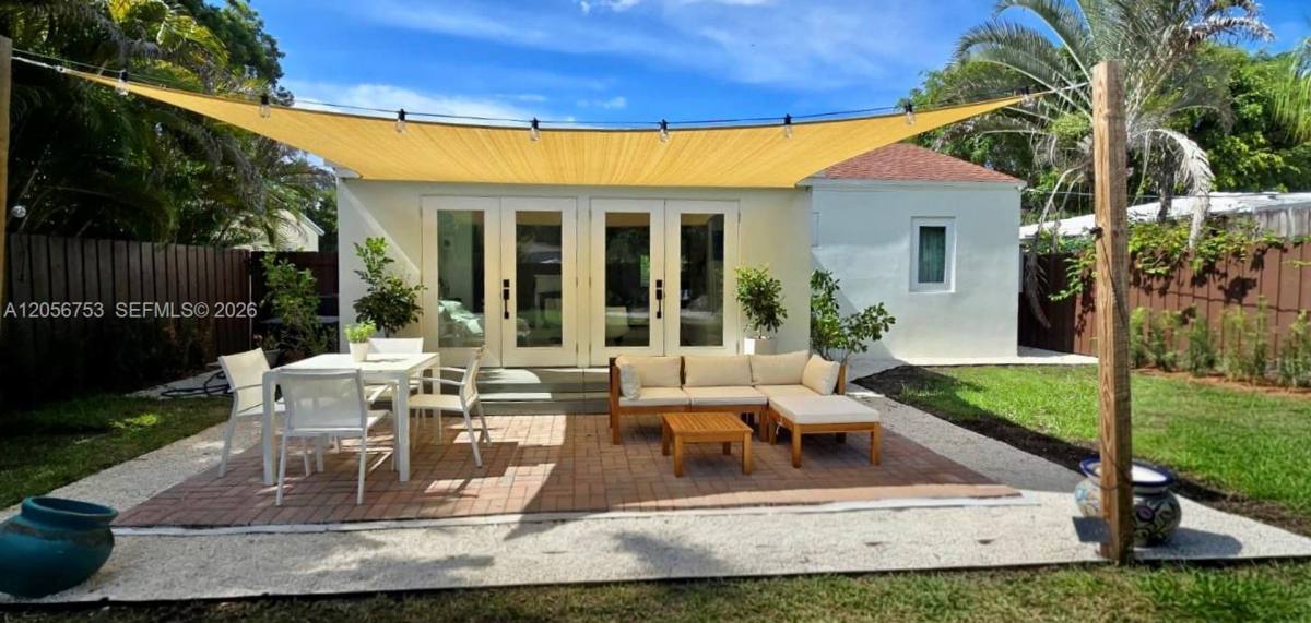 House for rent at 712 SW 9th St 1, Fort Lauderdale, FL 33315