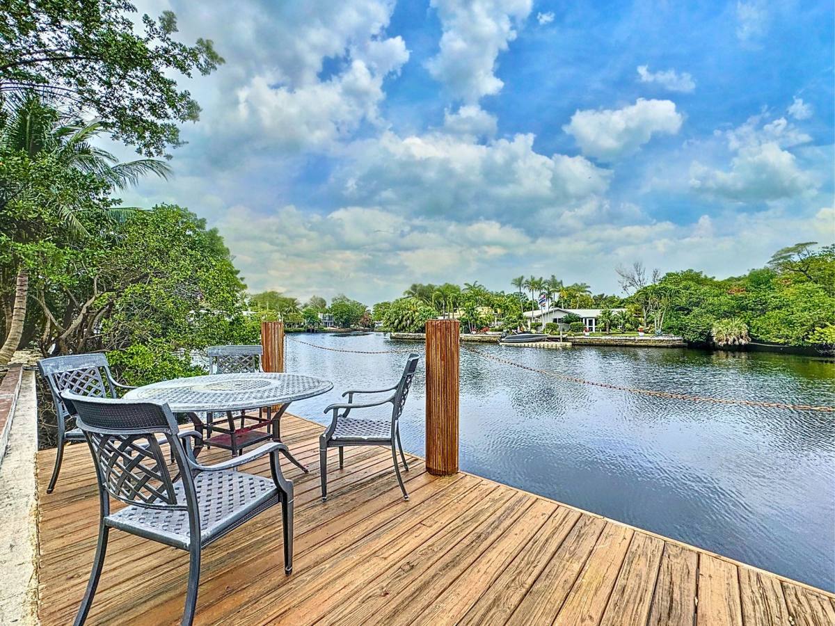 Apartment for rent at 901 NE 18th Court, Fort Lauderdale, FL 33305