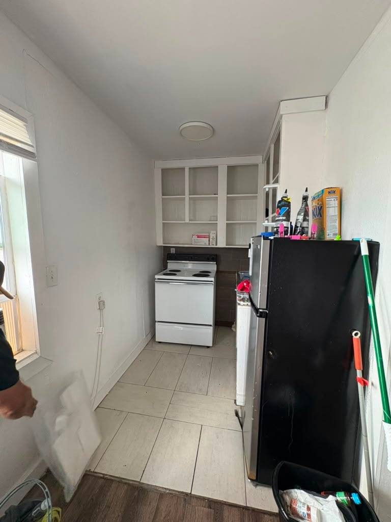 Apartment for rent at 122 W Washington Ave, Harlingen, TX 78550