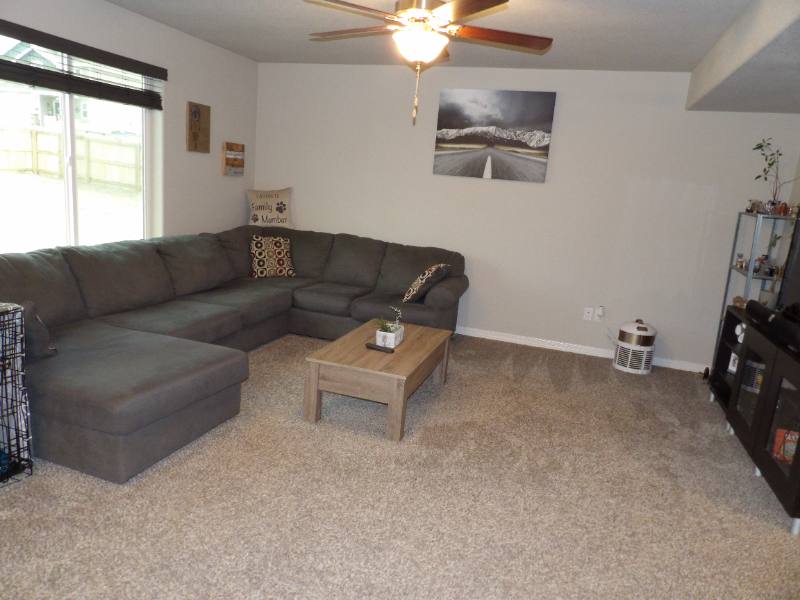 6527 Chaplin Dr, Colorado Springs, CO 80925 - House for Rent - Image 9