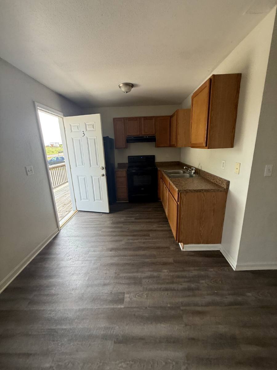Apartment for rent at 115-3 Doyle Rd, Eldon, MO 65026