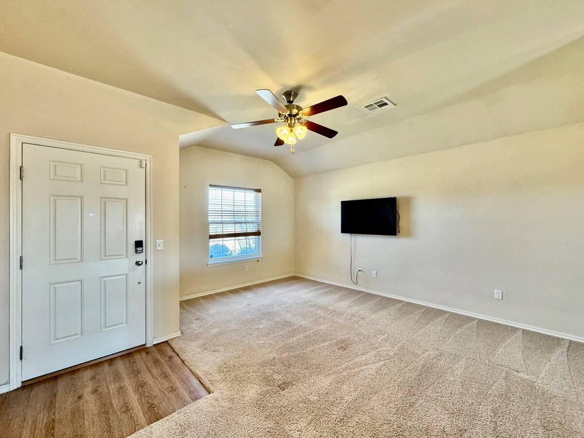 House for rent at 11656 NW 134th St, Piedmont, OK 73078