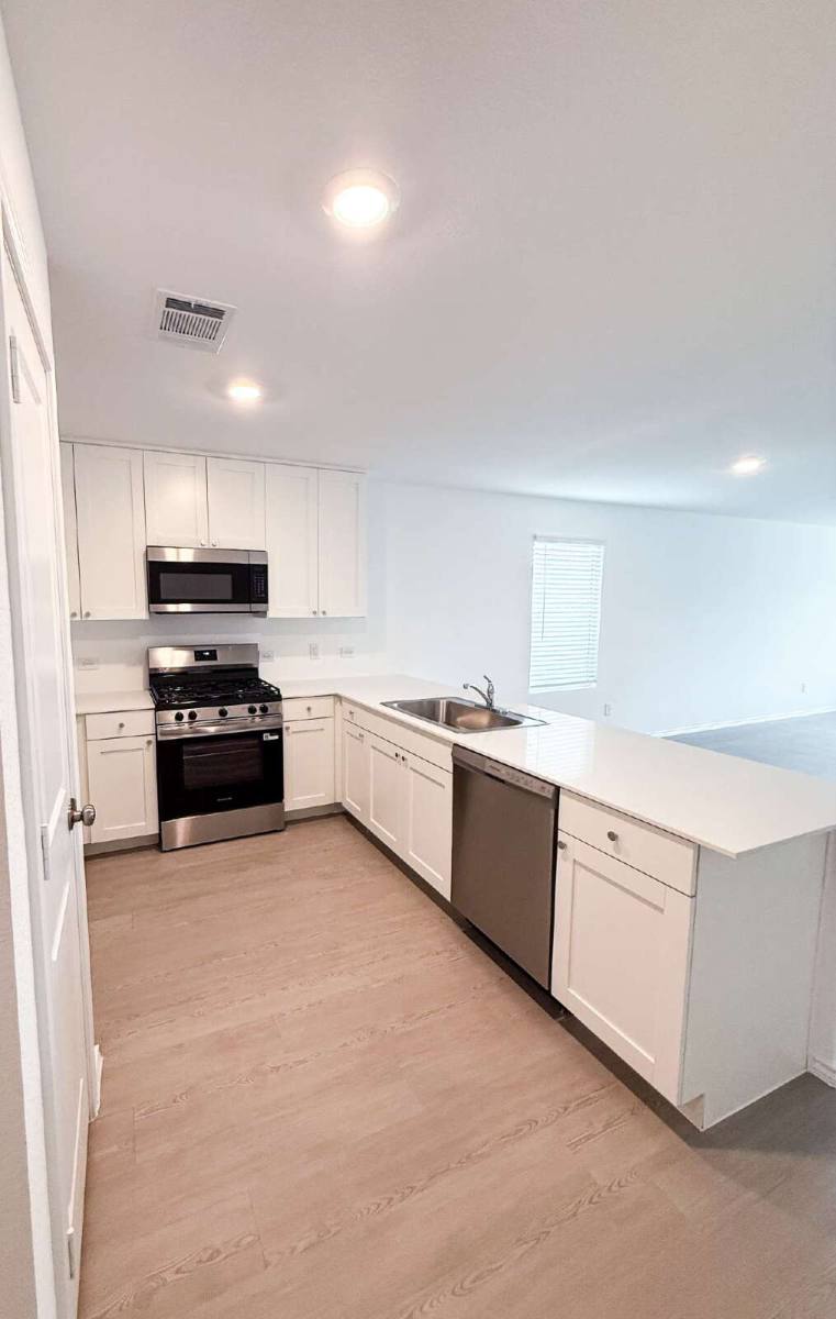 309 Trinity River Hollow, San Marcos, TX 78666 - House for Rent - Image 12