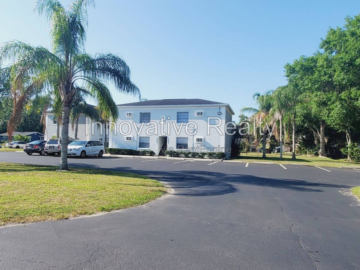 Apartment for rent at 5266 Davisson Ave, Orlando, FL 32810