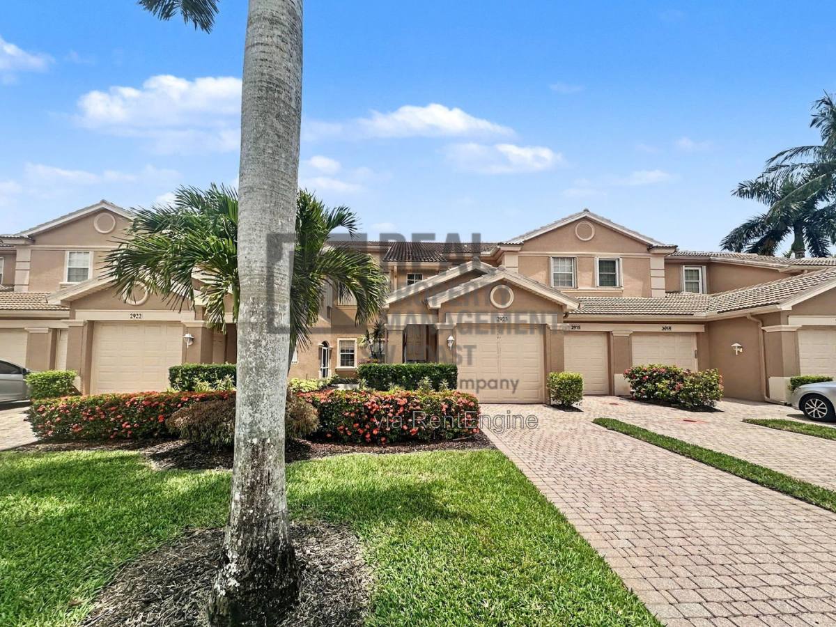 Condo for rent at 13911 Lake Mahogany Blvd #2923, Fort Myers, FL 33907
