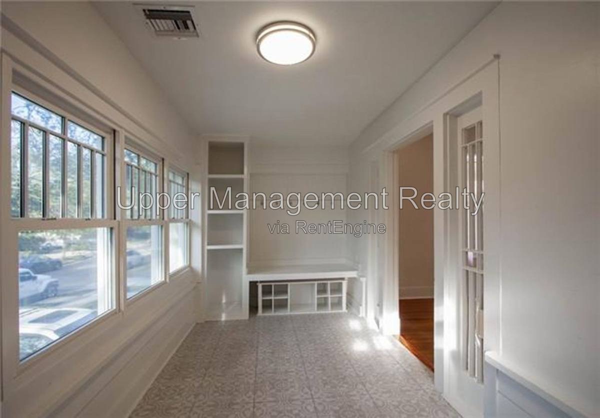 Apartment for rent at 1519 Pine St, New Orleans, LA 70118