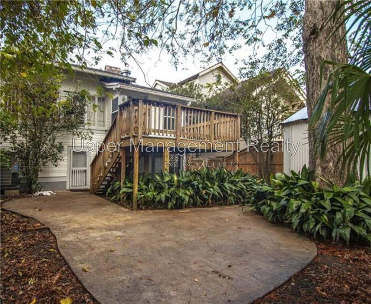 Apartment for rent at 1519 Pine St, New Orleans, LA 70118