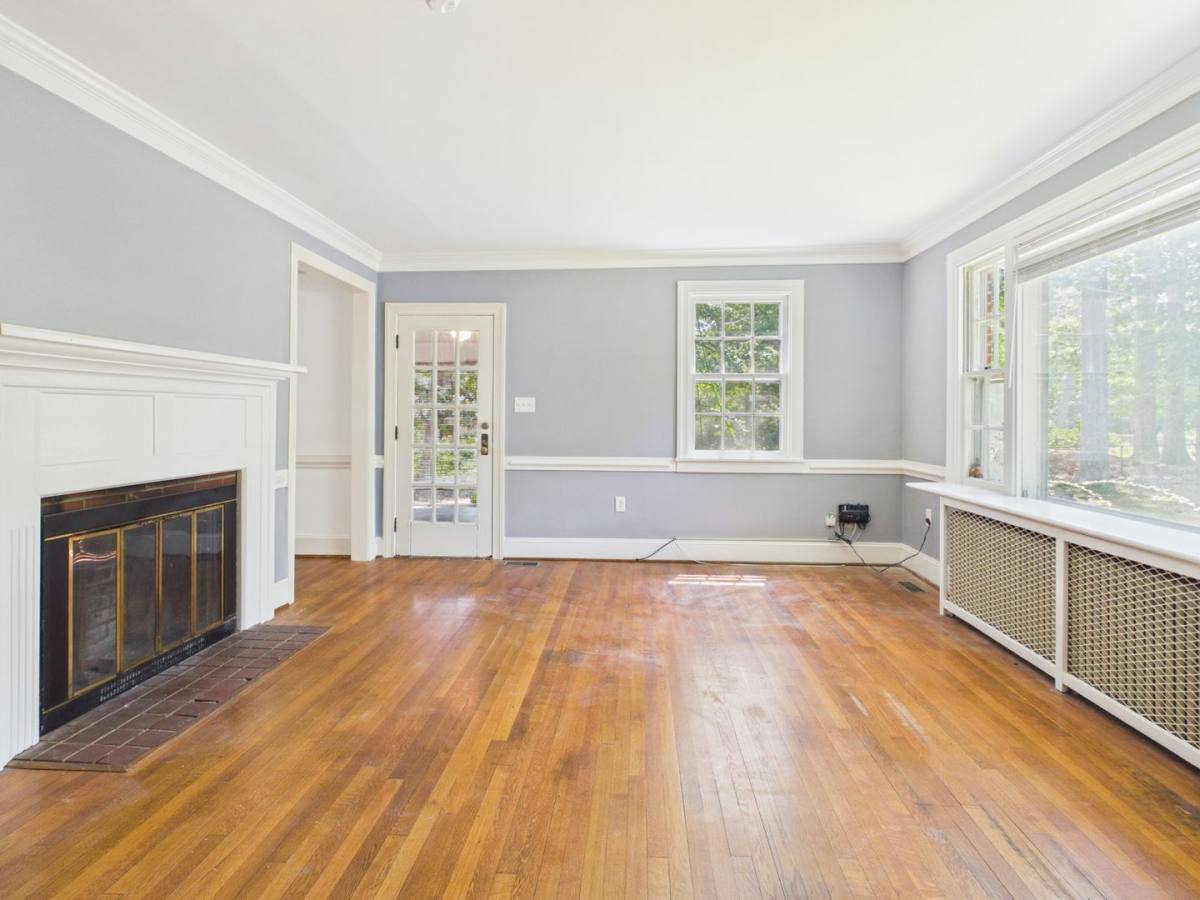House for rent at 2253 Brookwood Rd, Richmond, VA 23235