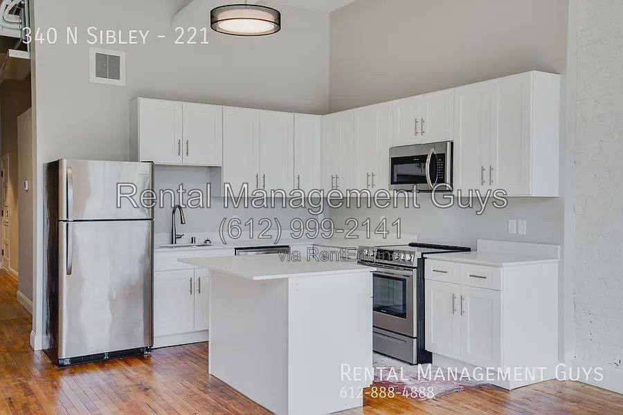 Apartment for rent at 340 Sibley St #221, St. Paul, MN 55101