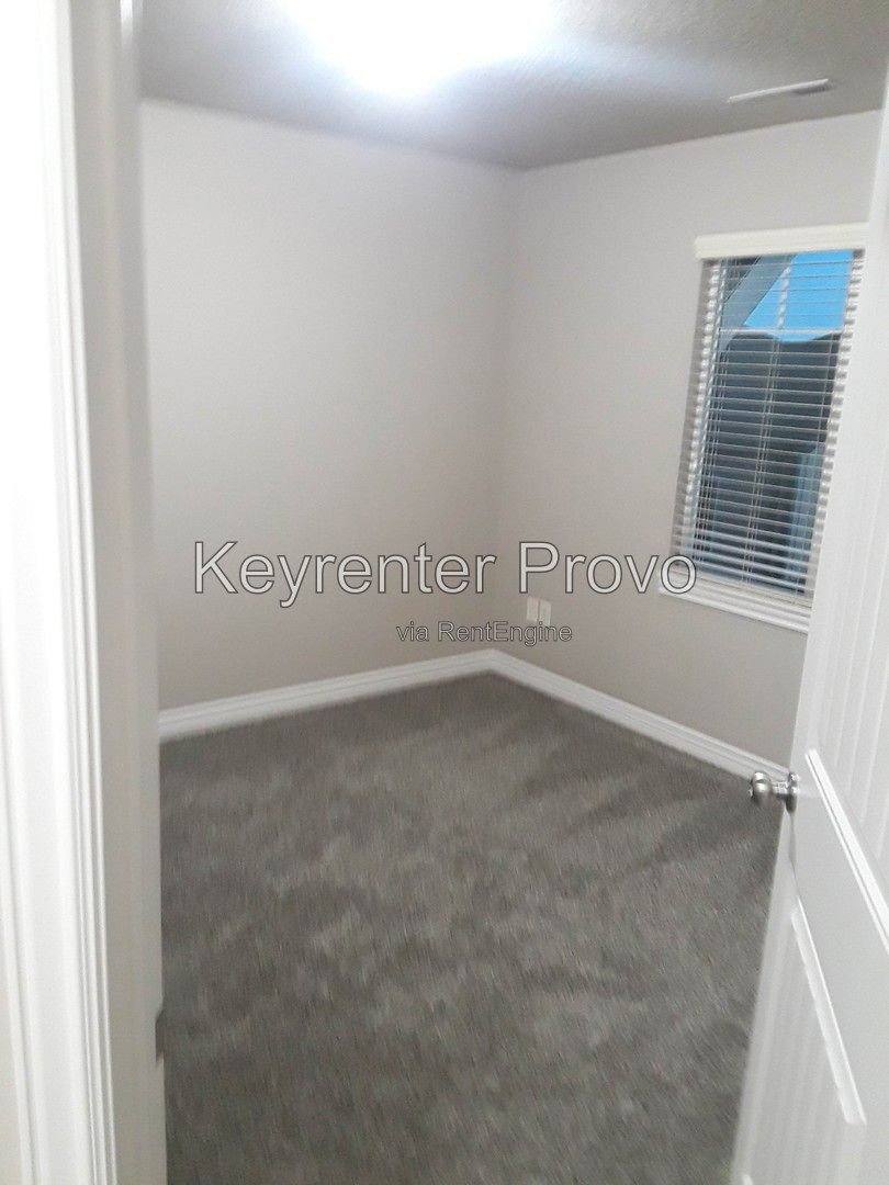 Townhouse for rent at 735 S 1803 W, Vineyard, UT 84059
