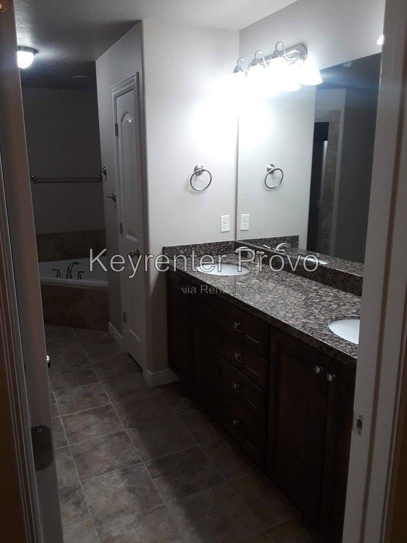 Townhouse for rent at 735 S 1803 W, Vineyard, UT 84059