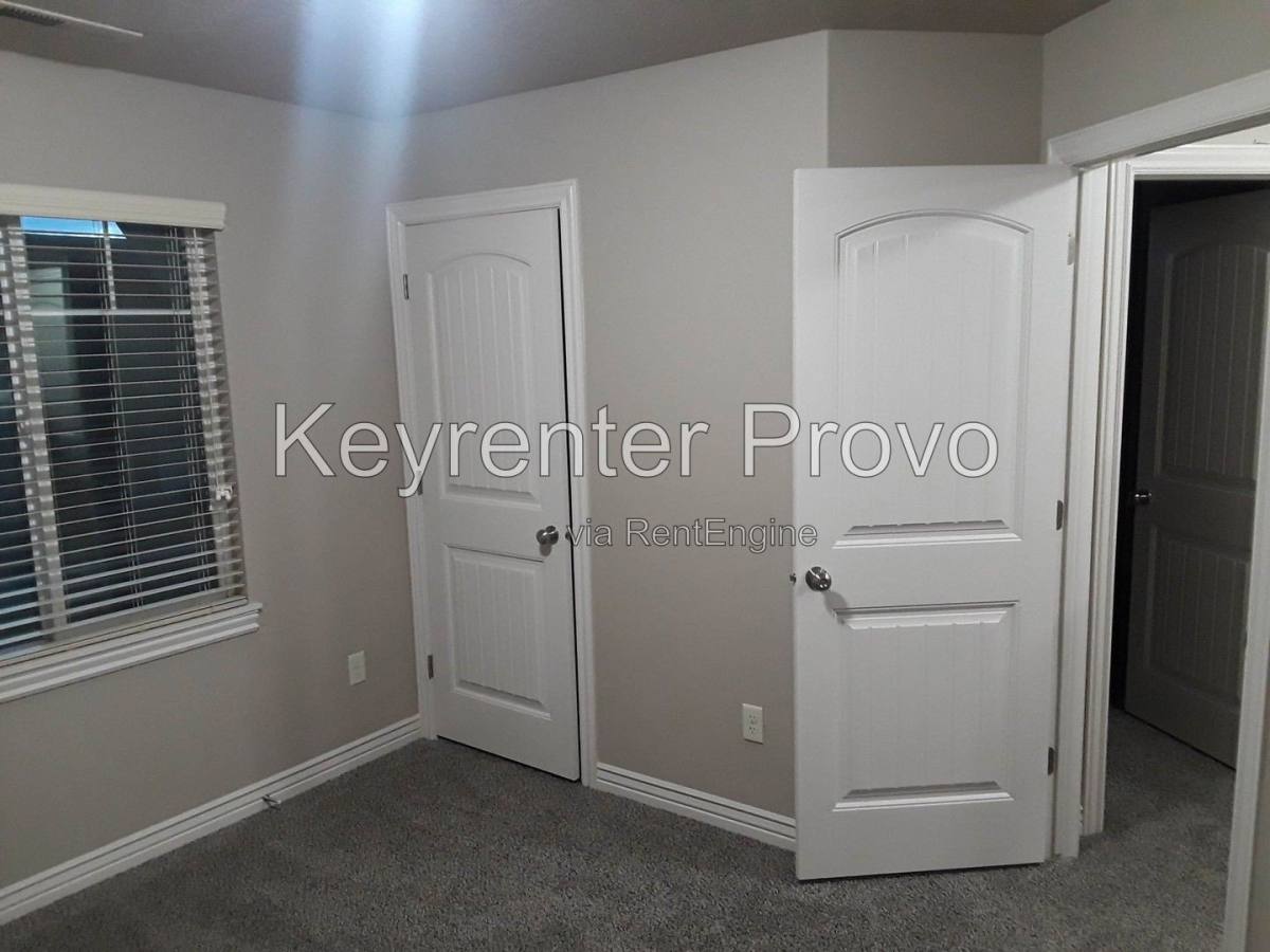 Townhouse for rent at 735 S 1803 W, Vineyard, UT 84059