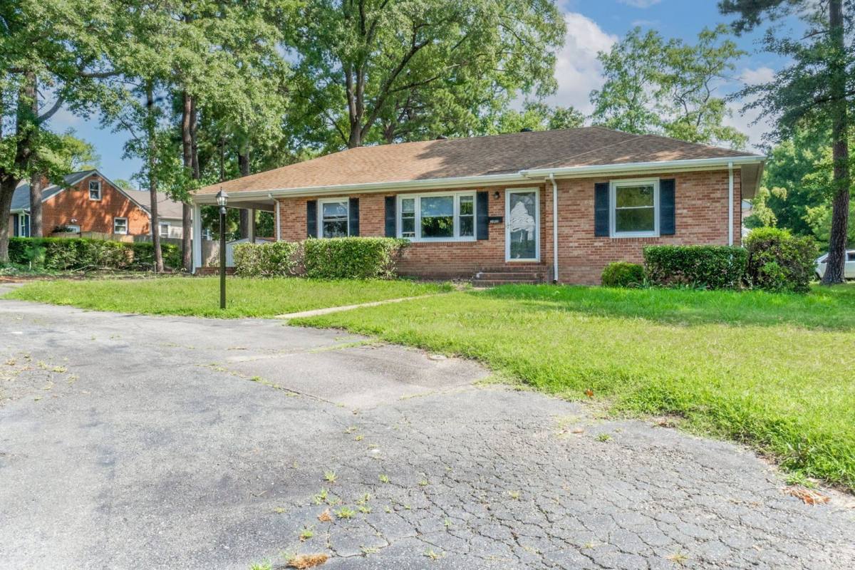 House for rent at 5800 Fitzhugh Ave, Richmond, VA 23226