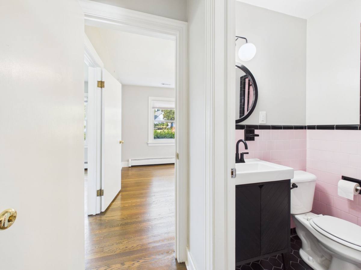 House for rent at 5800 Fitzhugh Ave, Richmond, VA 23226