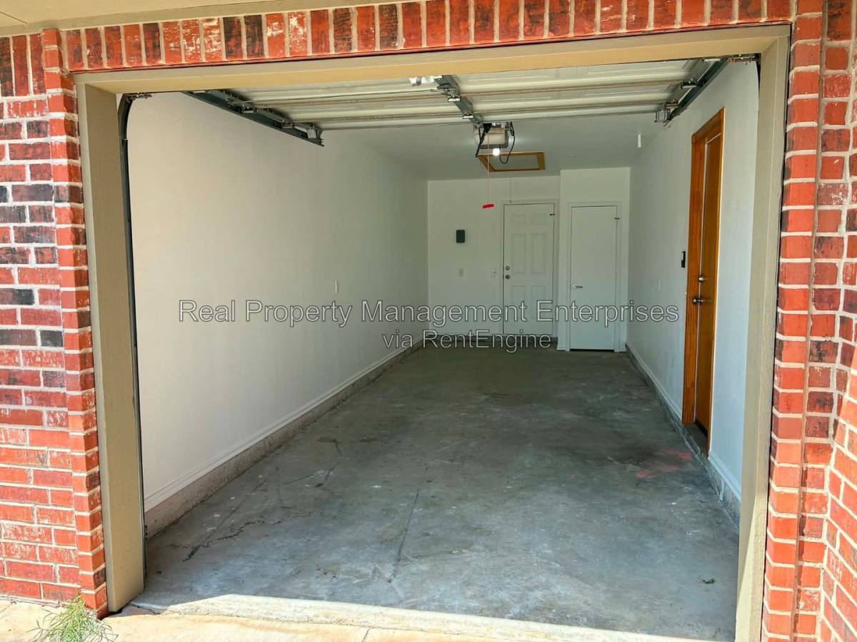 Apartment for rent at 4713 Castle Bay Cove, Oklahoma City, OK 73115