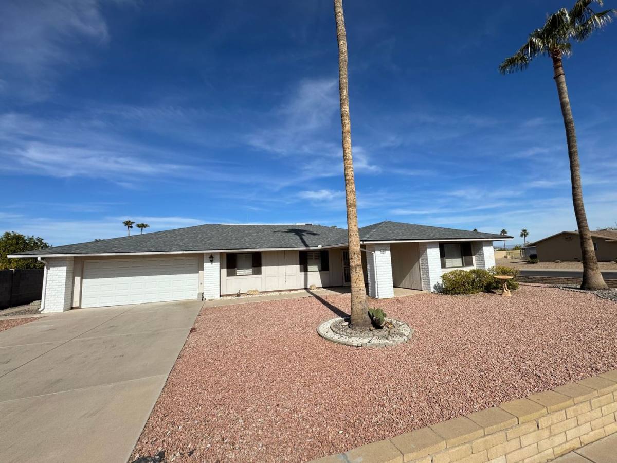 House for rent at 12402 W Allegro Dr, Sun City West, AZ 85375