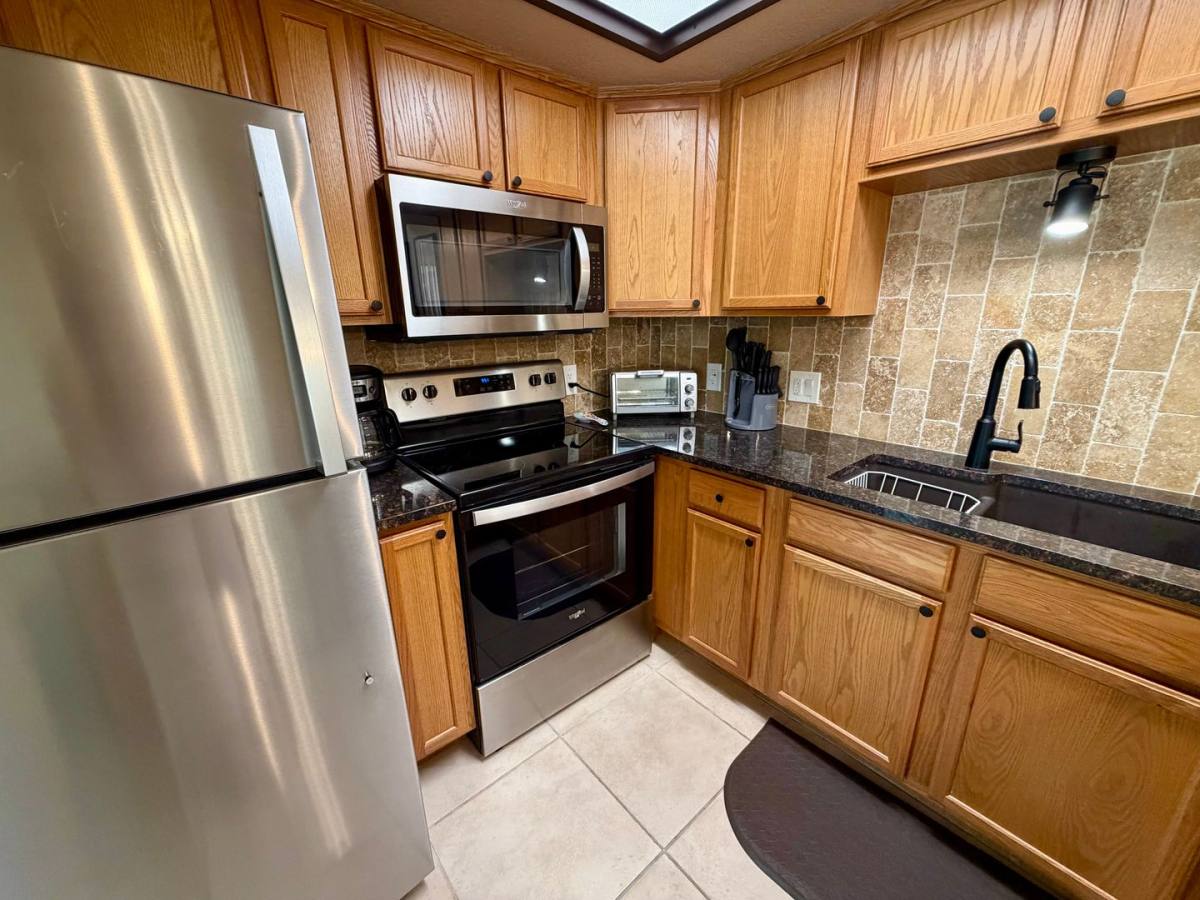 Apartment for rent at 1957 Mesquite Ave #30, Lake Havasu City, AZ 86403