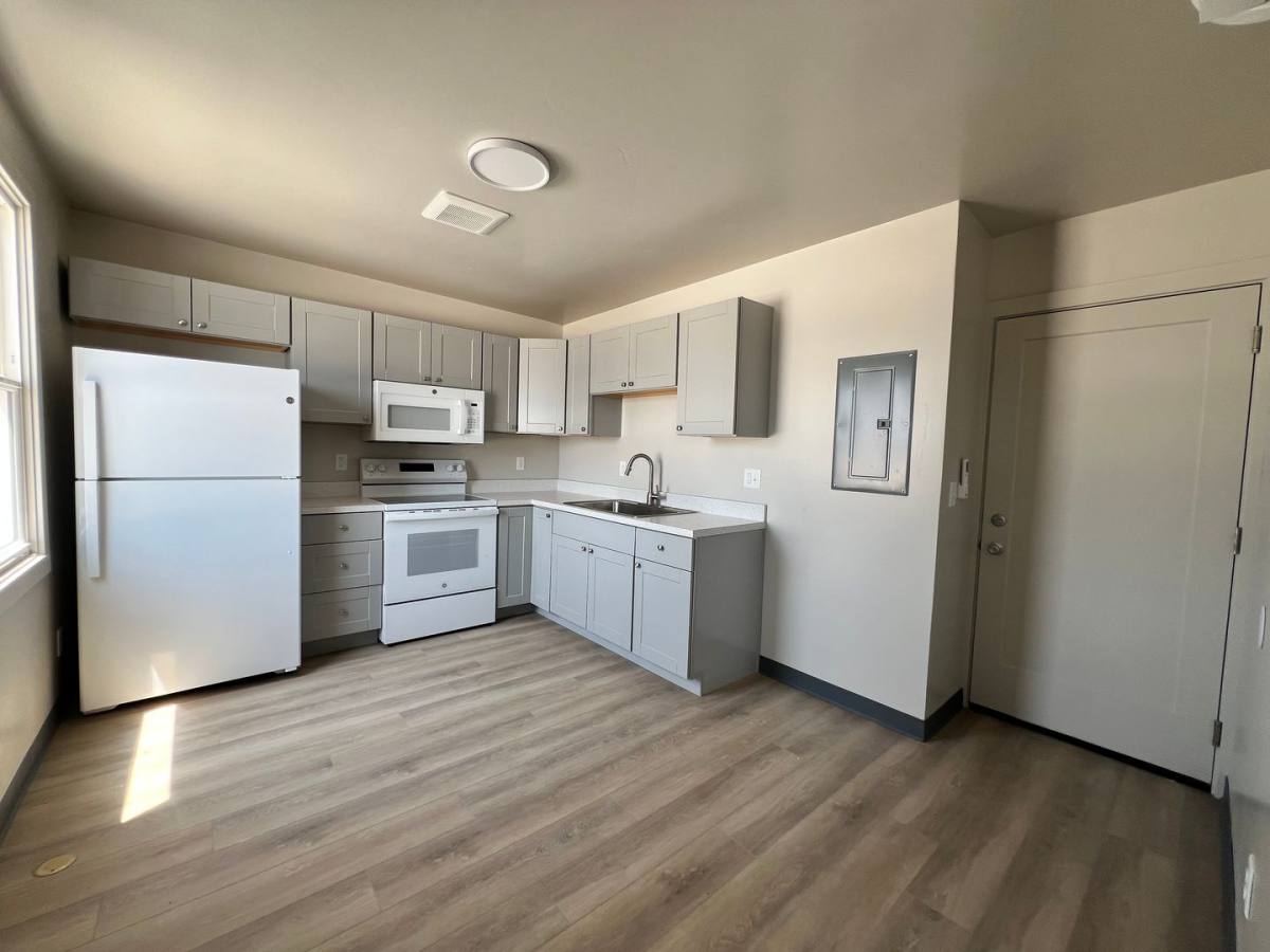 Apartment for rent at 83 N Broadway, Blackfoot, ID 83221