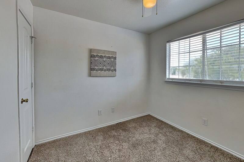 House for rent at 905 Fairbanks Circle, Duncanville, TX 75137