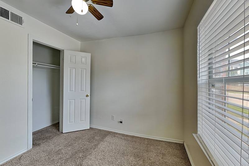 House for rent at 905 Fairbanks Circle, Duncanville, TX 75137