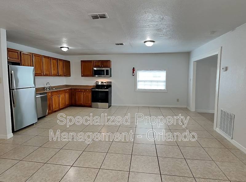 House for rent at 101 Samuel St, Orlando, FL 32810