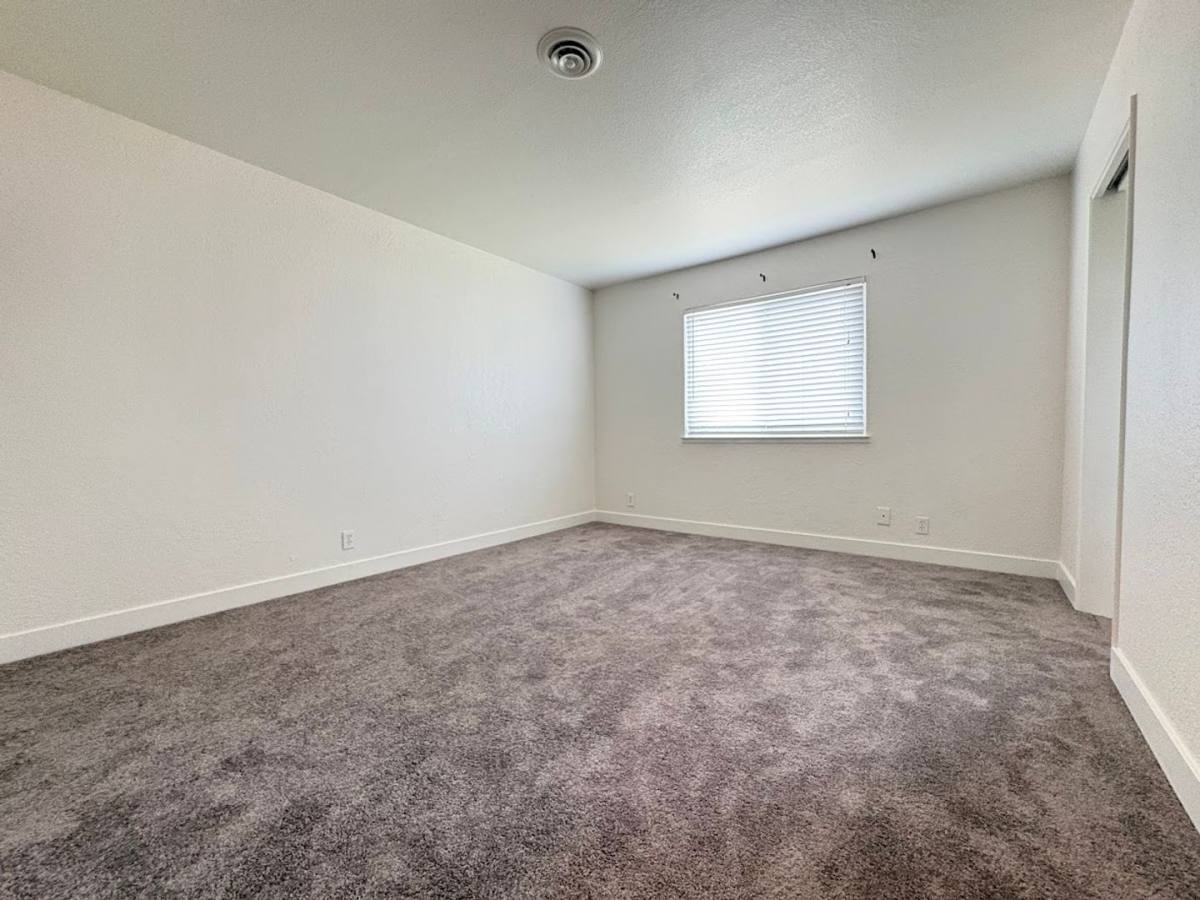 House for rent at 900 Wendy Hope Dr, Galt, CA 95632