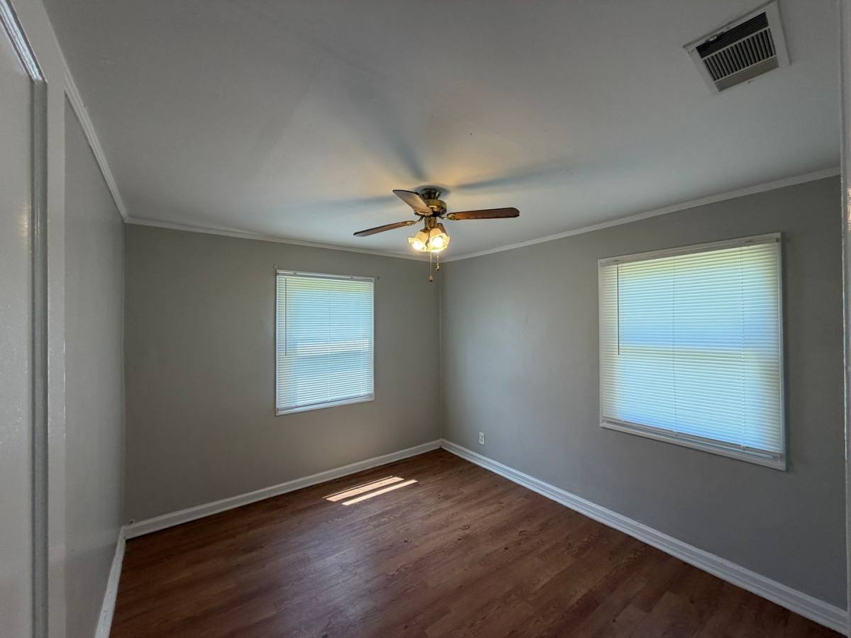 Apartment for rent at 1305 8th Ave, Albany, GA 31707