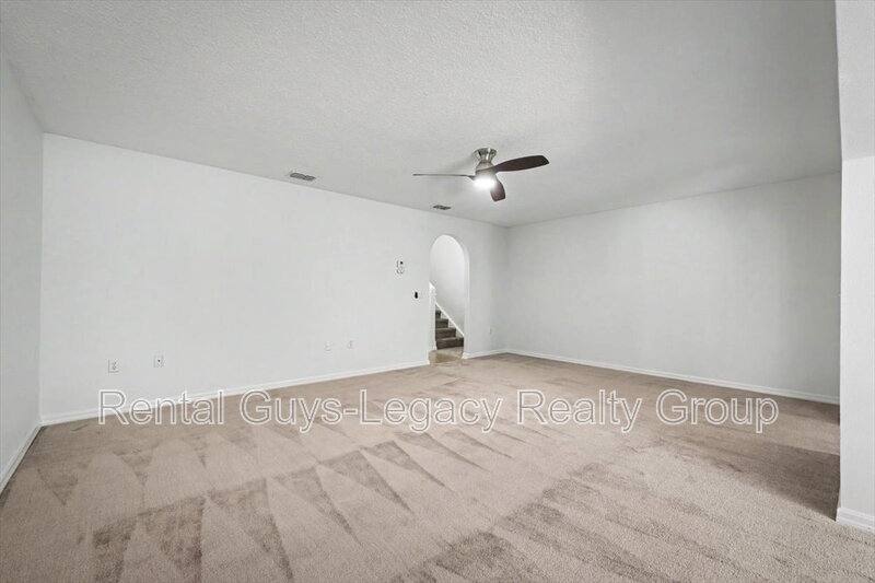 Townhouse for rent at 7414 Palm Hills Dr, Jacksonville, FL 32244