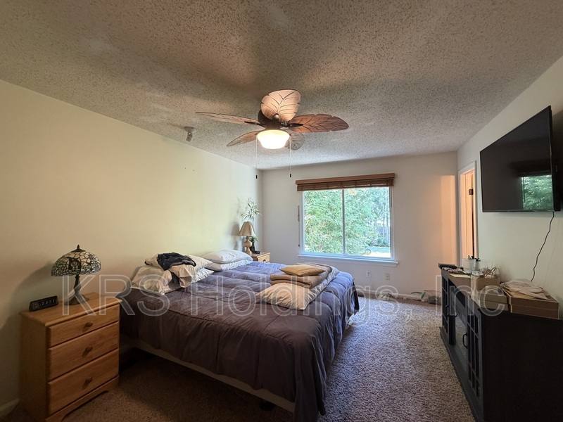House for rent at 3877 Sherman Oaks Ave, Virginia Beach, VA 23456