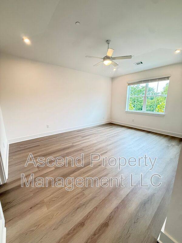 Townhouse for rent at 100 Leggo Ave, Mount Juliet, TN 37122