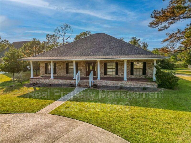 House for rent at 25491 Plantation Ave, Denham Springs, LA 70726