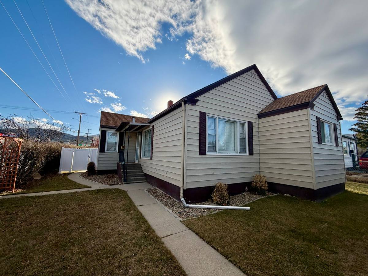 House for rent at 730 N Montana Ave, Helena, MT 59601