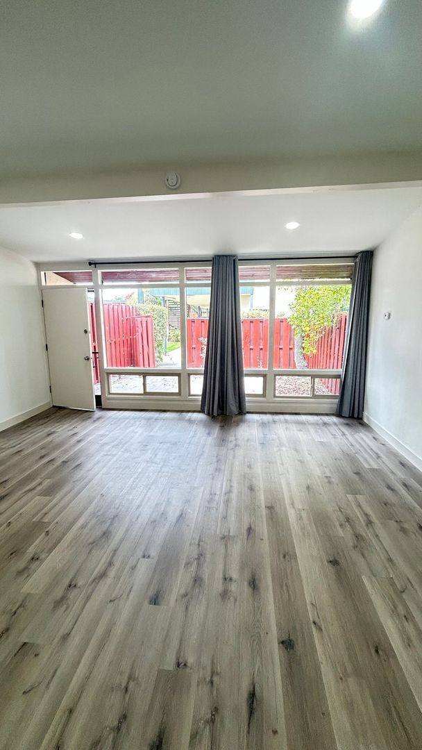 Apartment for rent at 1115-1129 Woodside Rd, Redwood City, CA 94061