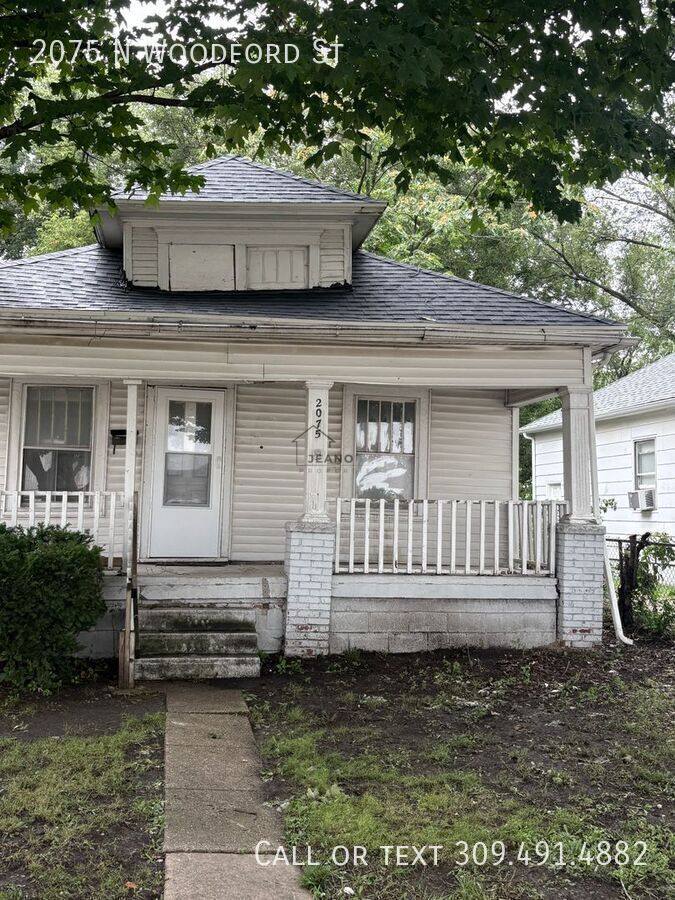 House for rent at 2075 N Woodford St, Decatur, IL 62526