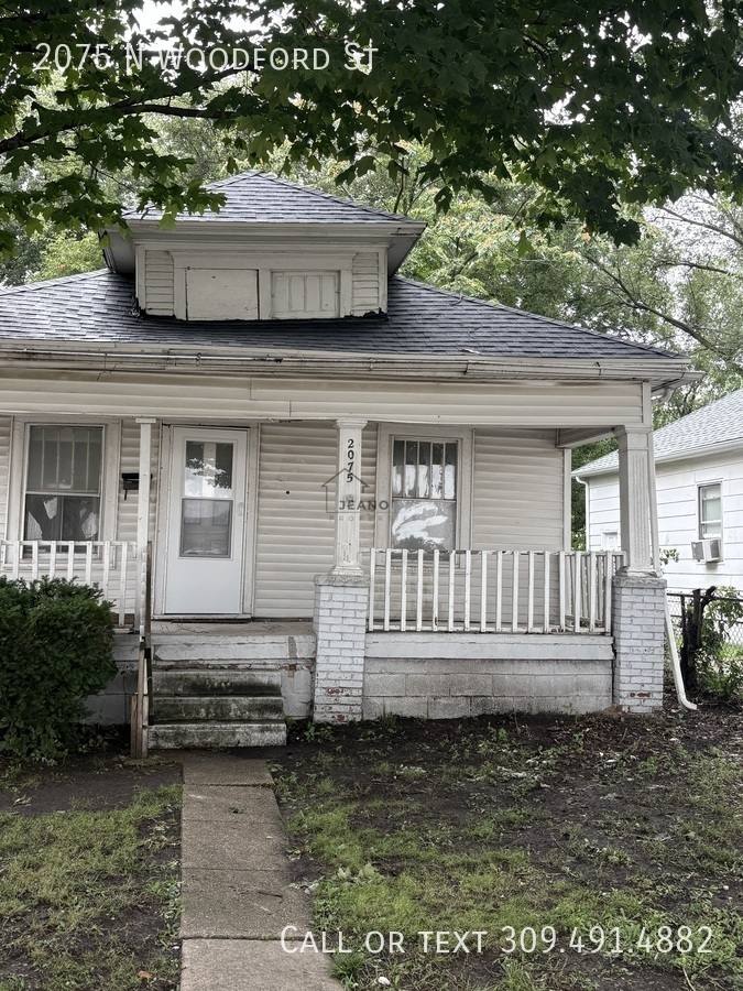 House for rent at 2075 N Woodford St, Decatur, IL 62526