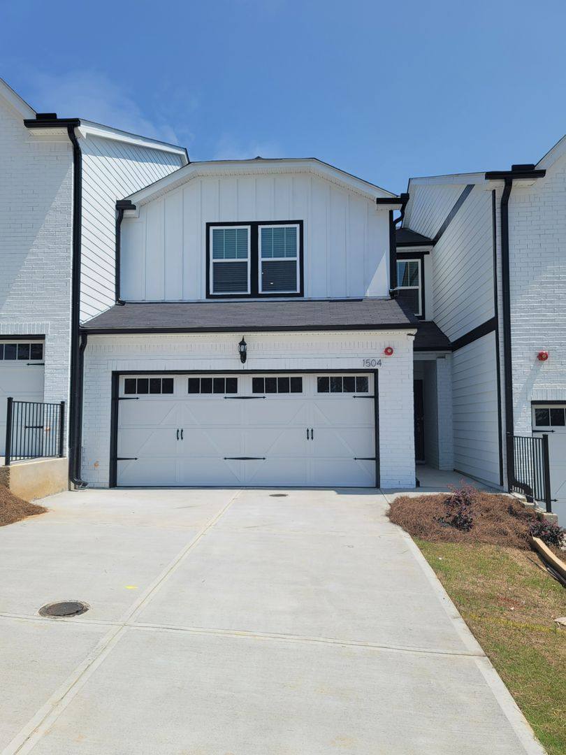 Townhouse for rent at 1504 Purple Coneflower Ave, Mableton, GA 30126