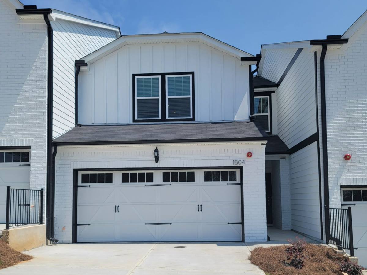 Townhouse for rent at 1504 Purple Coneflower Ave, Mableton, GA 30126