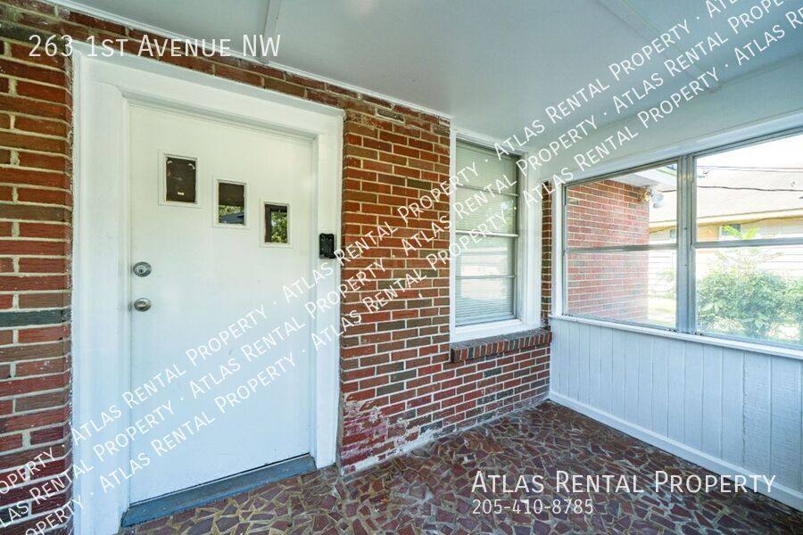 House for rent at 263 1st Ave NW, Graysville, AL 35073