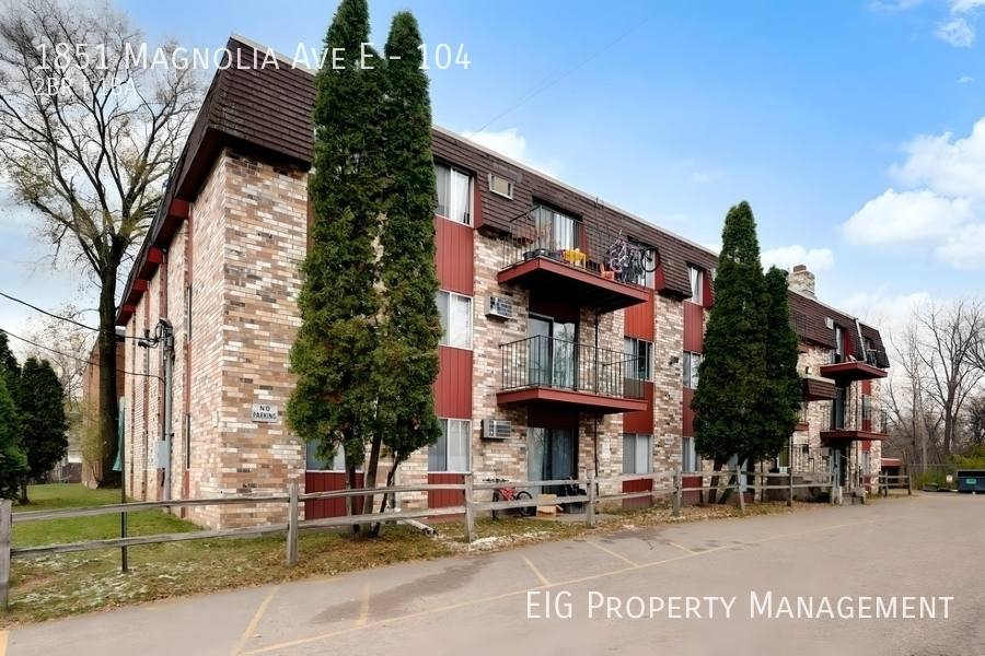 Apartment for rent at 1851 Magnolia Ave E #104, St. Paul, MN 55119