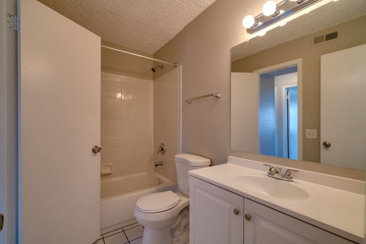 Apartment for rent at 2901 Banning Rd, Cincinnati, OH 45239